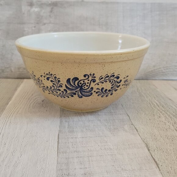 Vintage Pyrex 402 Mixing Bowl By Corning Beige With Blue Floral Design - Picture 2 of 6